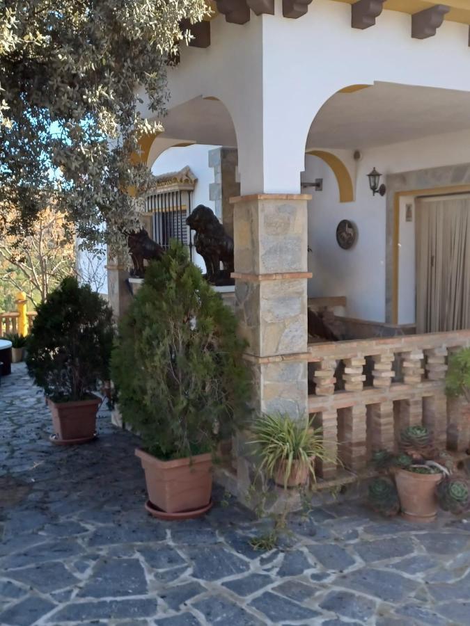 Villa Martinez Alquiler Rural Isabel Alcala del Valle Luaran gambar
